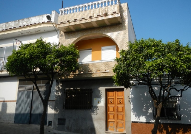 C/ Las Hermosas, núm. 37, Las Cabezas de San Juan, Sevilla