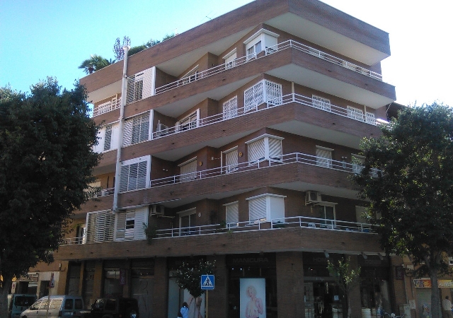 AV REPUBLICA ARGENTINA 2 1 01 01, CORNELLA DE LLOBREGAT, Barcelona