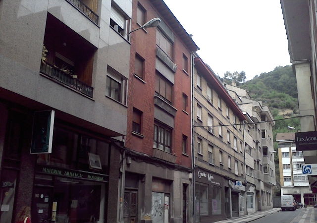 CL LEOPOLDO ALAS CLARIN 12- 2º, MIERES, Asturias