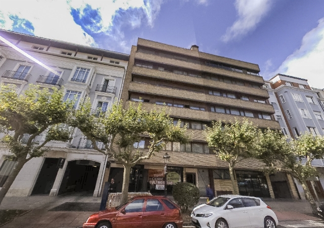 CL EDUARDO MARTINEZ DEL CAMP 1 1 7 DR, BURGOS, Burgos