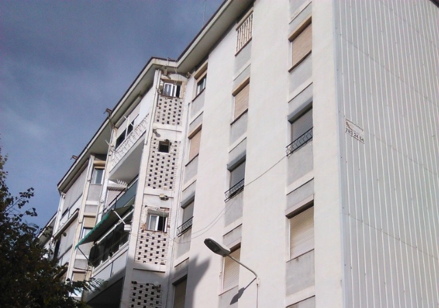 Calle Alber, nº 8, bajos - tercera, Cornellà de Llobregat, Barcelona