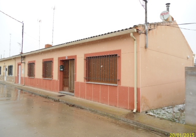 calle Luciano Lumbreras nº 38, Solosancho, Ávila