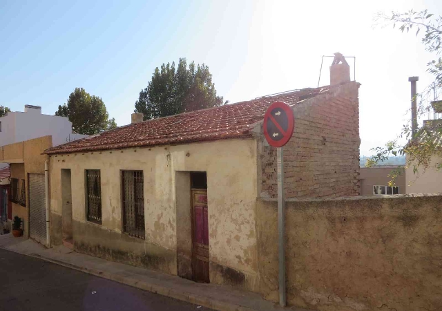 Avda. Constitución, 11 y c/ Igleisa. Monteagudo, MURCIA, Murcia