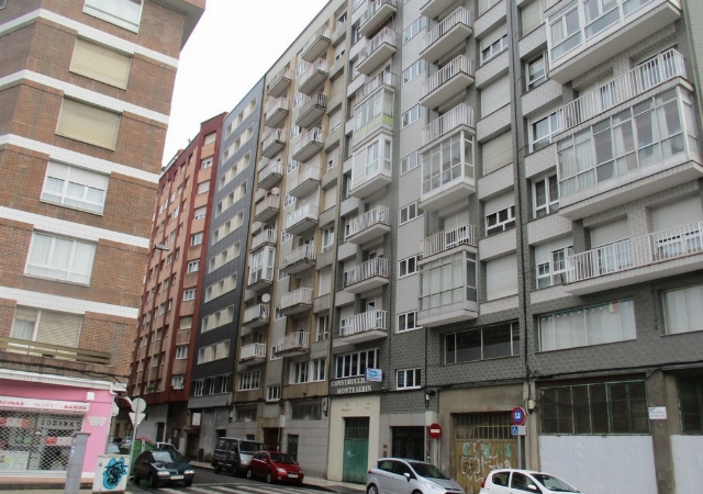 Departamento número dieciséis, piso séptimo izquierda de la casa número dieciocho de la calle Comercio, hoy según referencia catastral calle Belmonte de Miranda número 6,, Gijón, Asturias