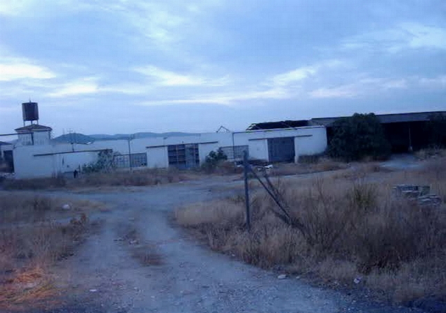 Nave de una planta y dos cuerpos, en "El Viruelo", ALCAUDETE, con una superficie total de 2.400m²., ALCALA LA REAL, Jaén