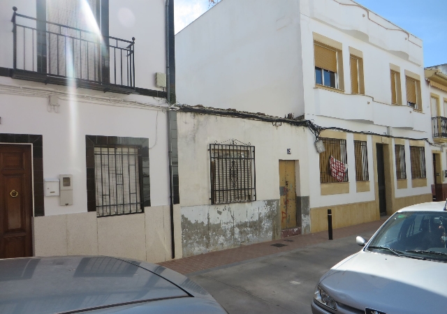 Calle San Isidro 73, Fernán Núñez, Córdoba