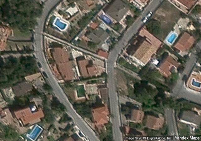Vista aérea de vivienda en La Pobla de Montornès (Tarragona)