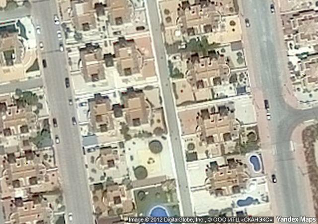 Vista aérea de vivienda en Orihuela (Alicante/Alacant)